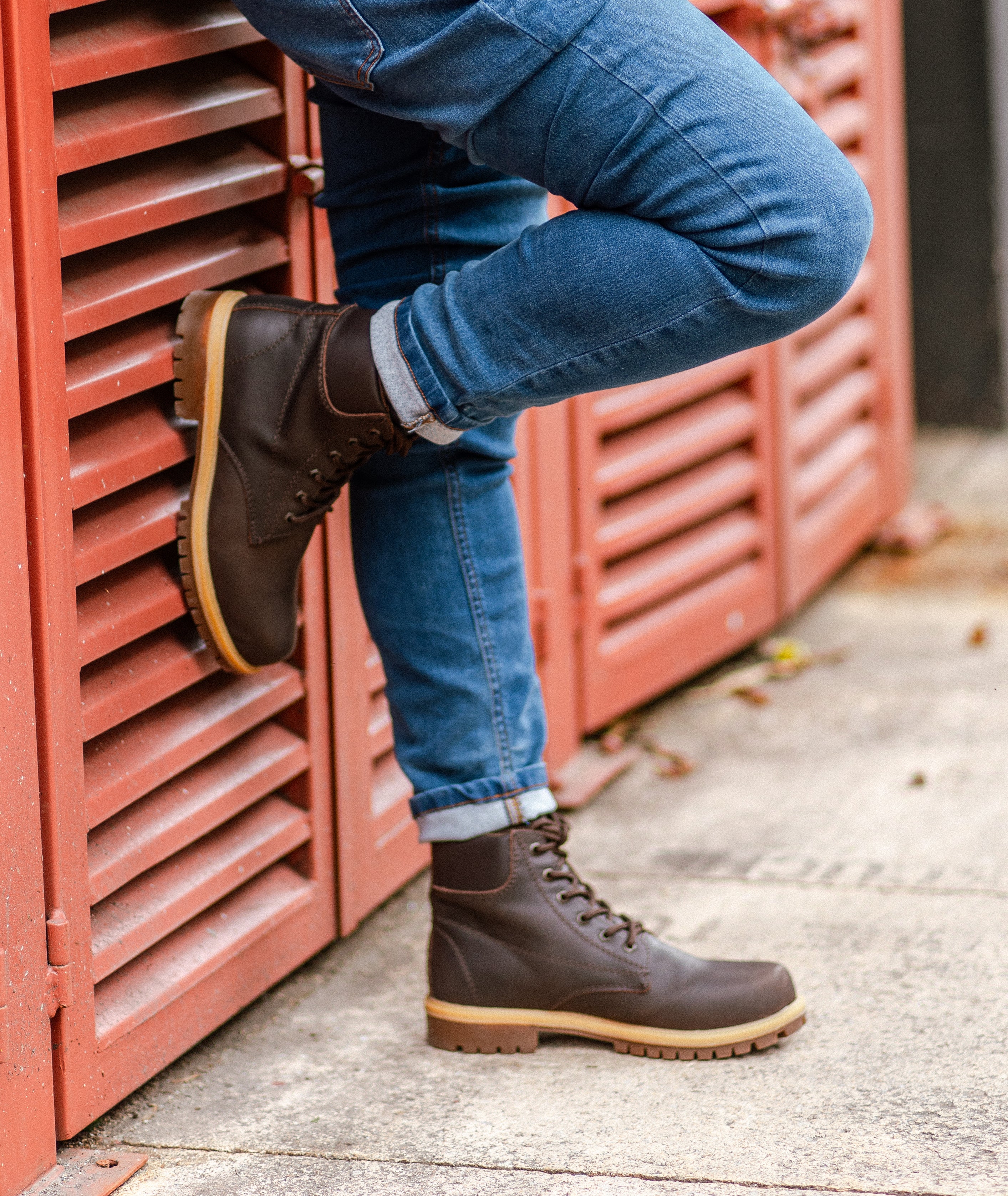 Botas Grove Café