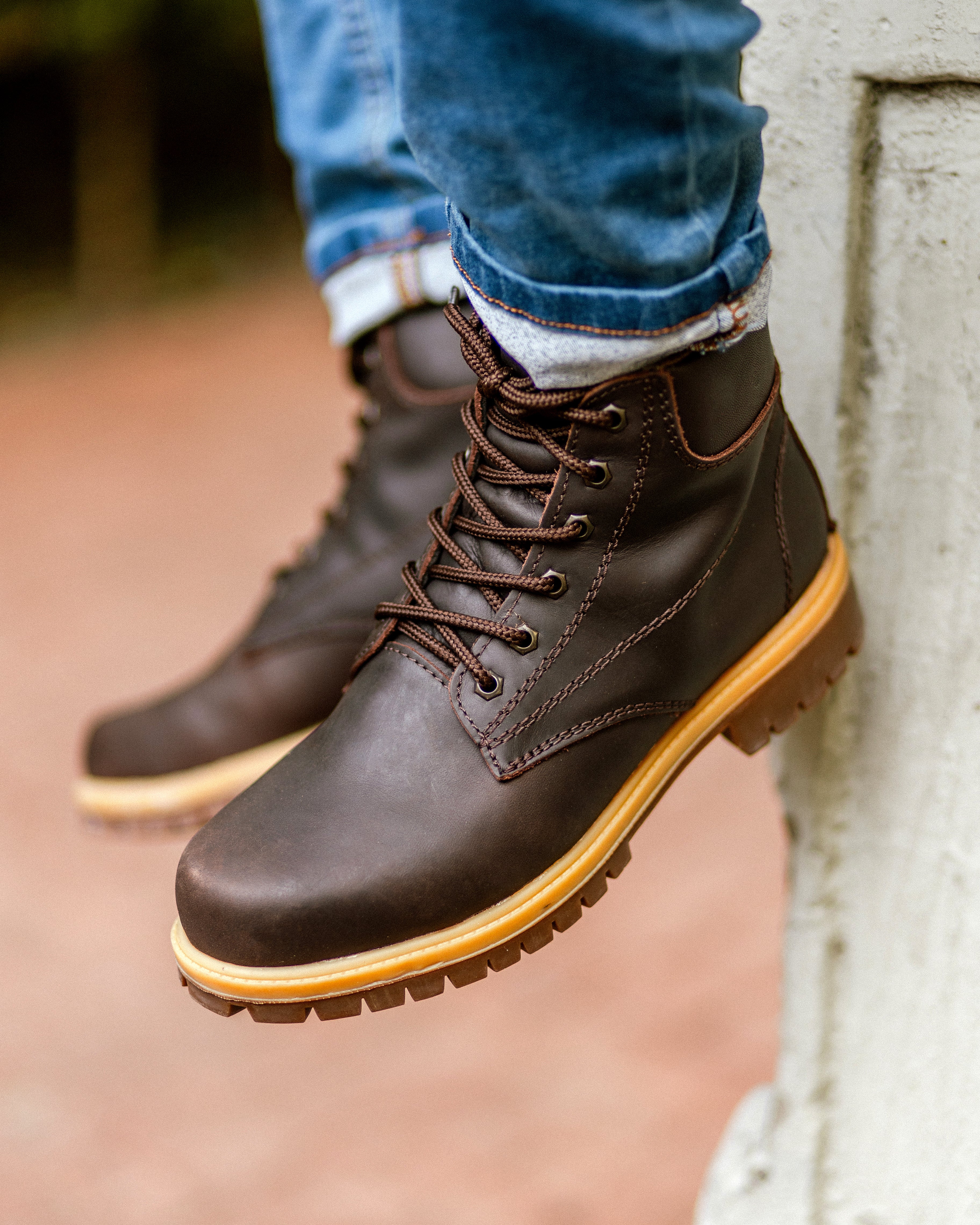 Botas Grove Café